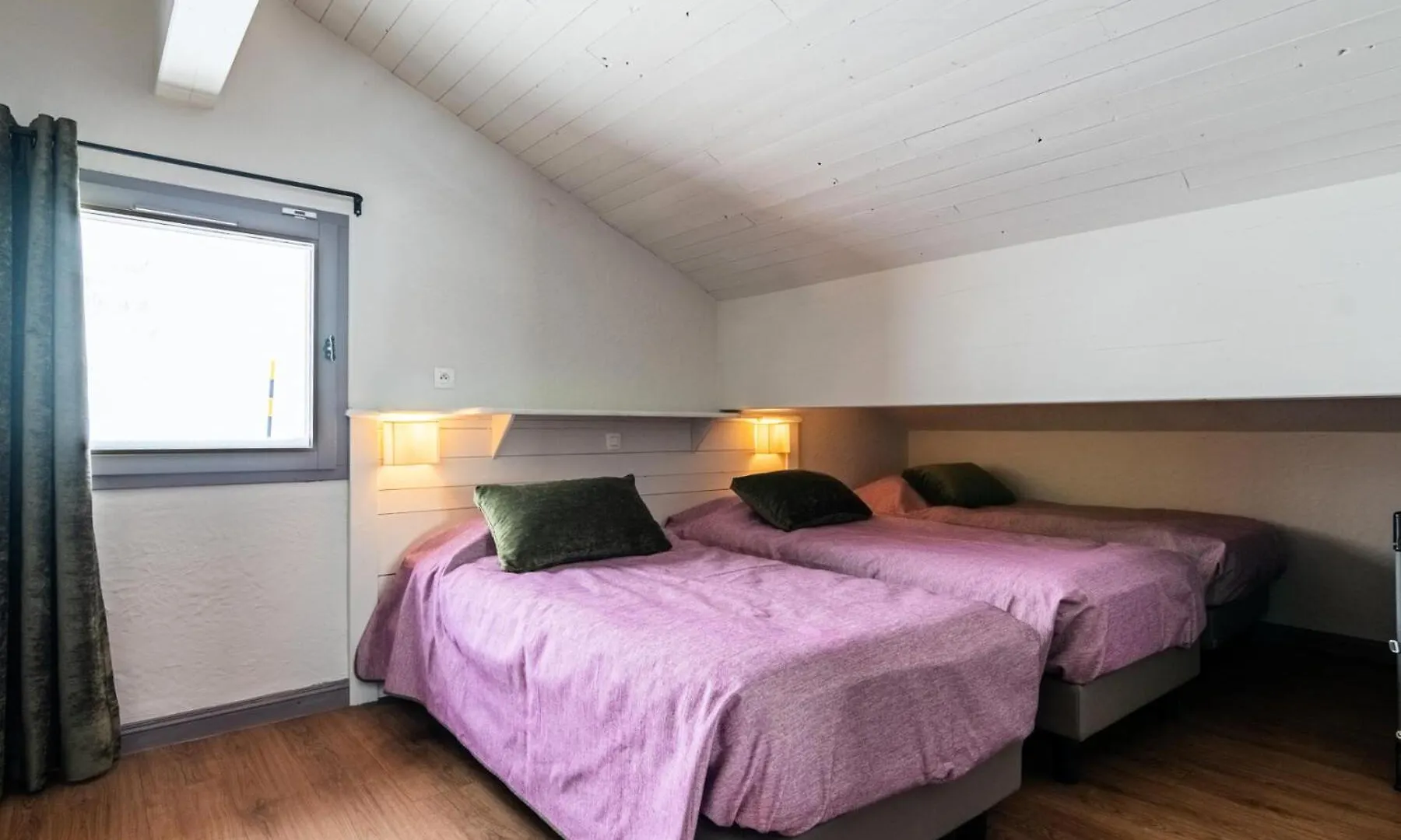 Chalet Chamois - En Cours De Renovation Mae-6331 Val Thorens 0*,  France